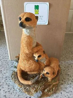 £10 • Buy Country Artists Natural World - Stay Close - Meerkat & Two Cubs Figure 03080