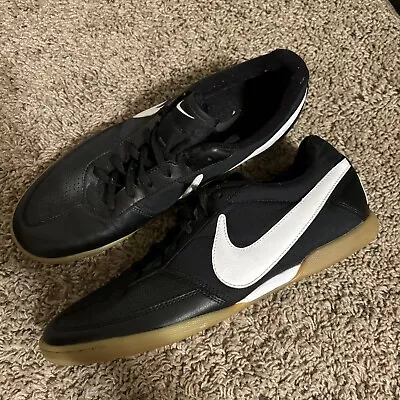 Nike Men’s Davinho 580452-010 Indoor Soccer Shoes Black - Size 10.5 • $40