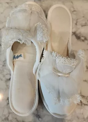 Vintage Madye's Glamour Scuffs White Wedding Slippers Size Small 5.5-6.5 In Box  • $19.99