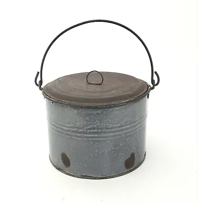 Antique Country Farmhouse Enamel Berry Bucket Original Lid And Bail Handle • $45.50