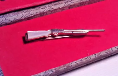 Vtg Shotgun Tie Clip Rifle Tie Bar Swank Gold Tone Mother Of Pearl Appox 1946 • $24.95