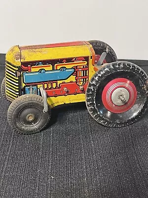 Mar Toys Vintage Wind Up Car- Tin • $15.99