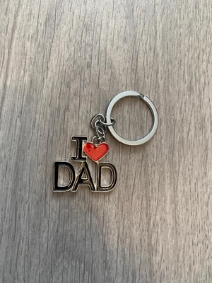 £2.50 • Buy I Love Dad Keyring Heart Gift