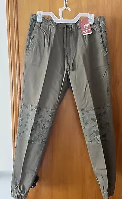 Arizona Camo Joggers Size 32 Elastic Waist Green Olive - Mens - New • $15