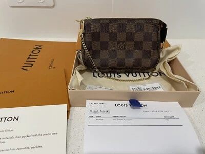 $880 • Buy Louis Vuitton MINI POCHETTE ACCESSOIRES Damier Eben - 98% New Great Condition