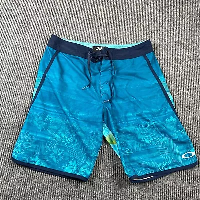 OAKLEY BLADE Board Shorts Men's Sz 32 Striped Floral • $13.24