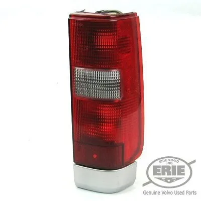 Volvo OEM Right Lower Tail Light 3512433 Fits V70 98-00 + 850 94-97 • $25