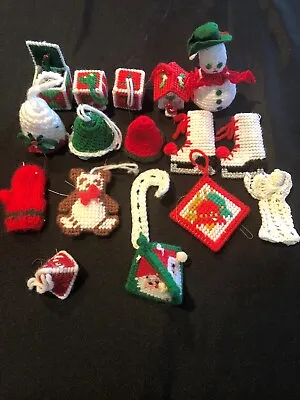 Lot Of 17 Vintage Crochet Yarn Christmas Tree Ornaments Hand Made Vintage • $24.99