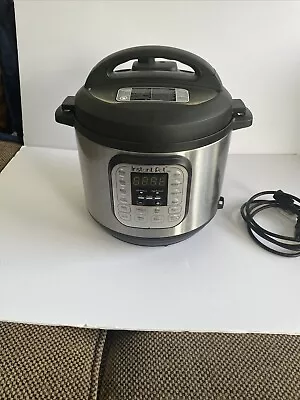 Instant Pot Duo IP-DUO60 V3 6 Quart 7-in-1 Electric Pressure Cooker Silver • $39.98