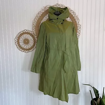 Babette Sf Green Satin Look Contemporary Jacket Xs J12 • $23.04