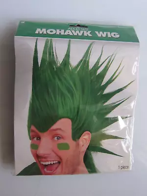 Amscan Green Mohawk Wig Adult Size Costume Halloween 14+ Pre-Owned • $4.99