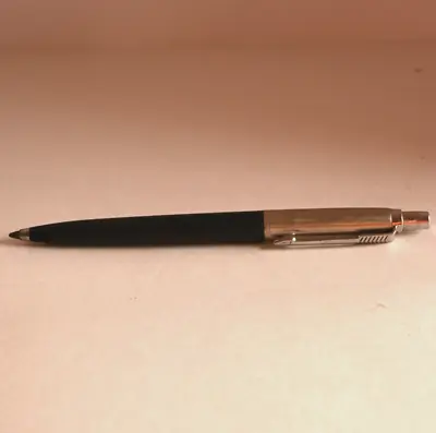 Vtg Vintage Parker Black With Chrome Arrow Ballpoint Pen • $19.99