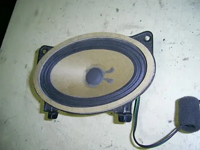 '88 Mercedes-Benz W126 420 SE Speaker 0008205502 Front Right  • $37.26