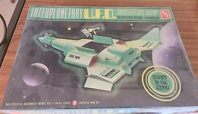 AMT INTERPLANETARY UFO MYSTERY SHIP  MODEL KIT Glows In The Dark. • $75