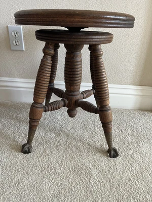 $45 • Buy Vintage H.D Bentley FreePort Chicago Piano Stool Glass Claw Foot 4 Legged