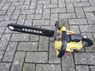 £56.99 • Buy Partner 1616 Deluxe Chainsaw For Parts Not Working