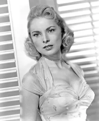 Janet Leigh  Unsigned 10  X 8  Photo - Beautiful American Actress *2158 • £2.60