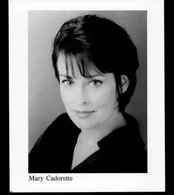 MARY CADORETTE - 8x10 Headshot Photo W/ Resume - Three's A Crowd • $2.06