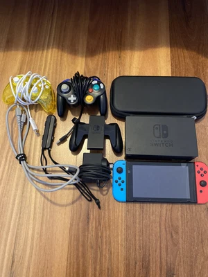 $249 • Buy Nintendo Switch HAC-001(-01) Handheld Console - 32GB - Neon Blue/Red Joy-Con...