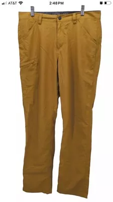 Men’s Mountain Hardware Hiking Pants 33x33 Brown Straight Leg W/Quick Dry Nylon • $22.50