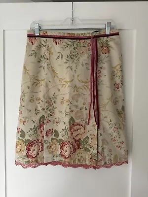 Arden B Corduroy Y2K Floral Print Skirt W/ Lace And Velvet Accents Size 8/medium • $4.99