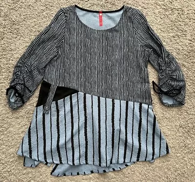 IC Collection Women's Blue Black Striped Tunic Top Size Small 4195T • $34.95