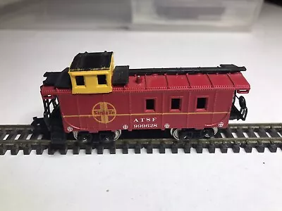 Bachmann N Scale Offset Cupola Caboose For Parts Or Repair  • $4.95