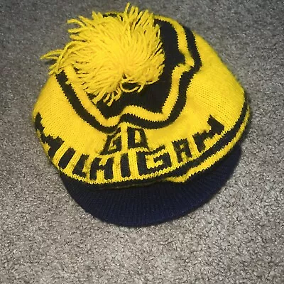 VTG University Of Michigan U Of M Beanie Cabbie Knit Hat Cap W/ Pom Pom Go Blue • $18