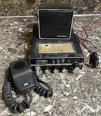 $55.99 • Buy Channel Master 6832 Vintage CB Radio Made In Japan With Mic Speaker Tested Used
