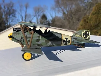 1:48 Built Albatros DIII Vintage Aurora Model Airplane W/Pilot  • $30