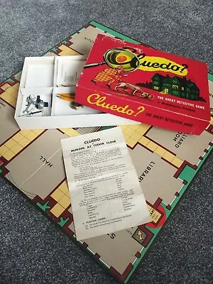 CLUEDO Murder At Tudor Close Board Game Waddingtons Vintage 1940s /1950's • £18.99