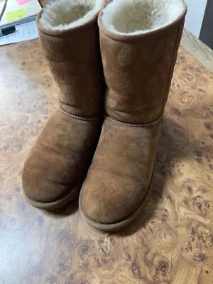 UGG Classic Boots Sz 10-11 Chestnut Brown Style Leather Shearling Genuine • $24