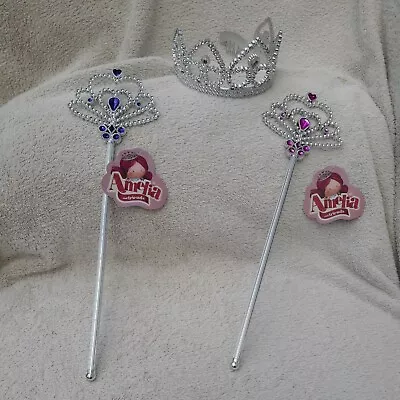 Silver Tiara And 2 X Wands By 'Amelia And Friends' • £4.99