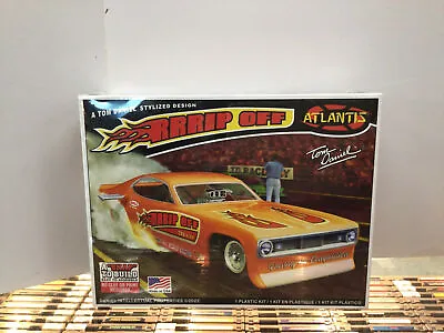 Atlantis Tom Daniel  RRRip Off  Funny Car 1:32 SC Snap Together Model Kit M8277 • $19.99