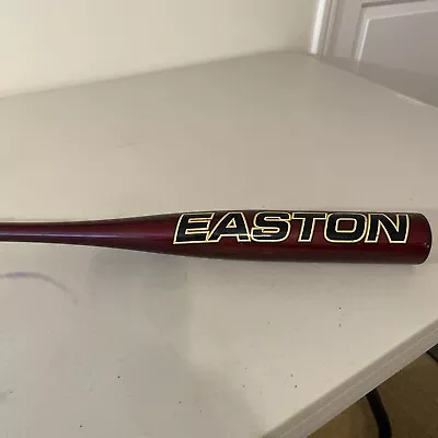 Easton Magnum Baseball Bat Little League 31” 21 Oz. • $15