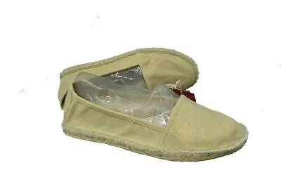NEW MERONA Beige Gold Women's Canvas Flats Shoes Sz 9 • $12