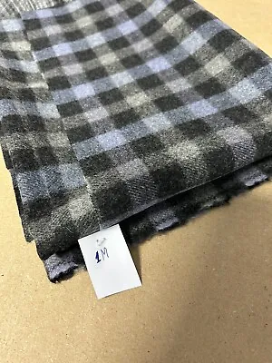 1 Metre Grey Hue Check 100% Wool Tweed Fabric Remnant. Made In Italy • £3.56