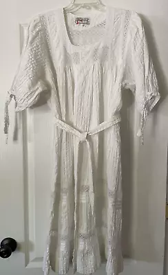 Vintage 70s White Cotton Lace Wedding Dress Mexican Boho Hippy Pintuck Sz L • $125