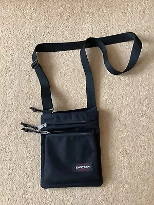 Eastpak Rusher Unisex Cross Body Bag Black. • £4.99