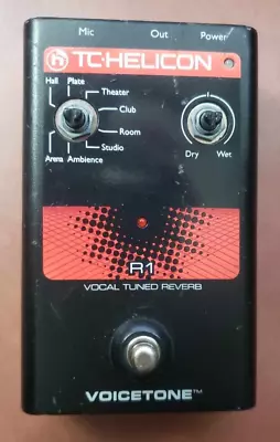 TC-HELICON Voicetone R1 Vocal Tuned Reverb Effect Pedal Used FREE SHIPPING!! • $34