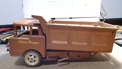 VINTAGE 1960’s “STRUCTO DUMPER” FORD CAB OVER PRESSED STEEL TOY DUMP TRUCK Brown • $29.59