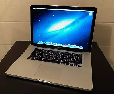 Apple 15  MacBook Pro 51 A1286 2008 2.53GHz C2D / 8GB / 180GB SSD / 9600M GT • $199.99