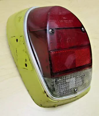 1968-1970 Volkswagen Beetle Hella Tail Light DRIVER SIDE STIAP1AR70 • $99.99