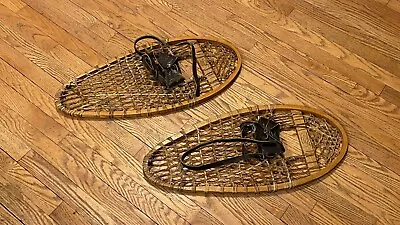 Vintage Northwoods Brand Safesport Mfg Co. 12  X 26  Snowshoes • $75