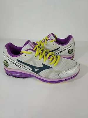 Mizuno Wave Rider 17 Women's White Purple Running Shoe Size 9 ( D ) • $34