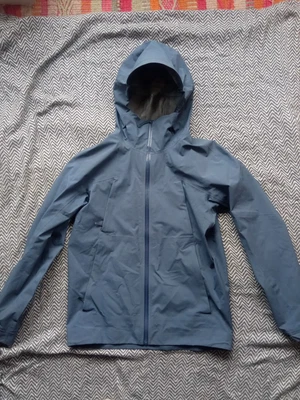 £163 • Buy Arcteryx Arc'teryx ,  Gore-Tex Jacket Small Navy Blue