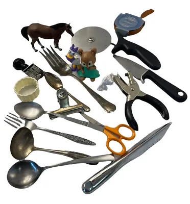 Junk Drawer Lot Misc Items Office Toy Kitchen 19 Items Frisker Scissors Vintage • $14.99