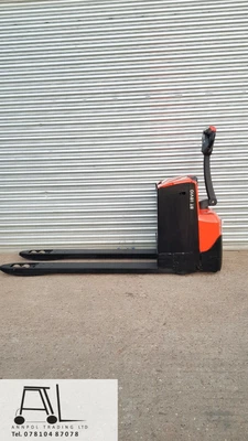 £18500 • Buy 2011 Bt (toyota) Lwe180 Long Forks Electric Double Pallet Truck Forklift 