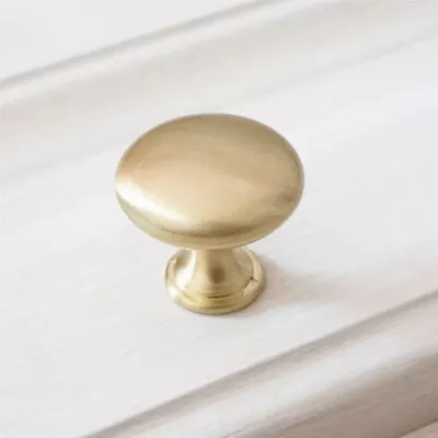 $3.75 • Buy 3  Brushed Brass Cup Pulls Round Knobs Shell Drawer Handles Dresser Knobs 