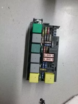 Fuse Box Engine 164 Type ML63 ID 1645402972 Fits 06-09 MERCEDES ML-CLASS 473685 • $109.24